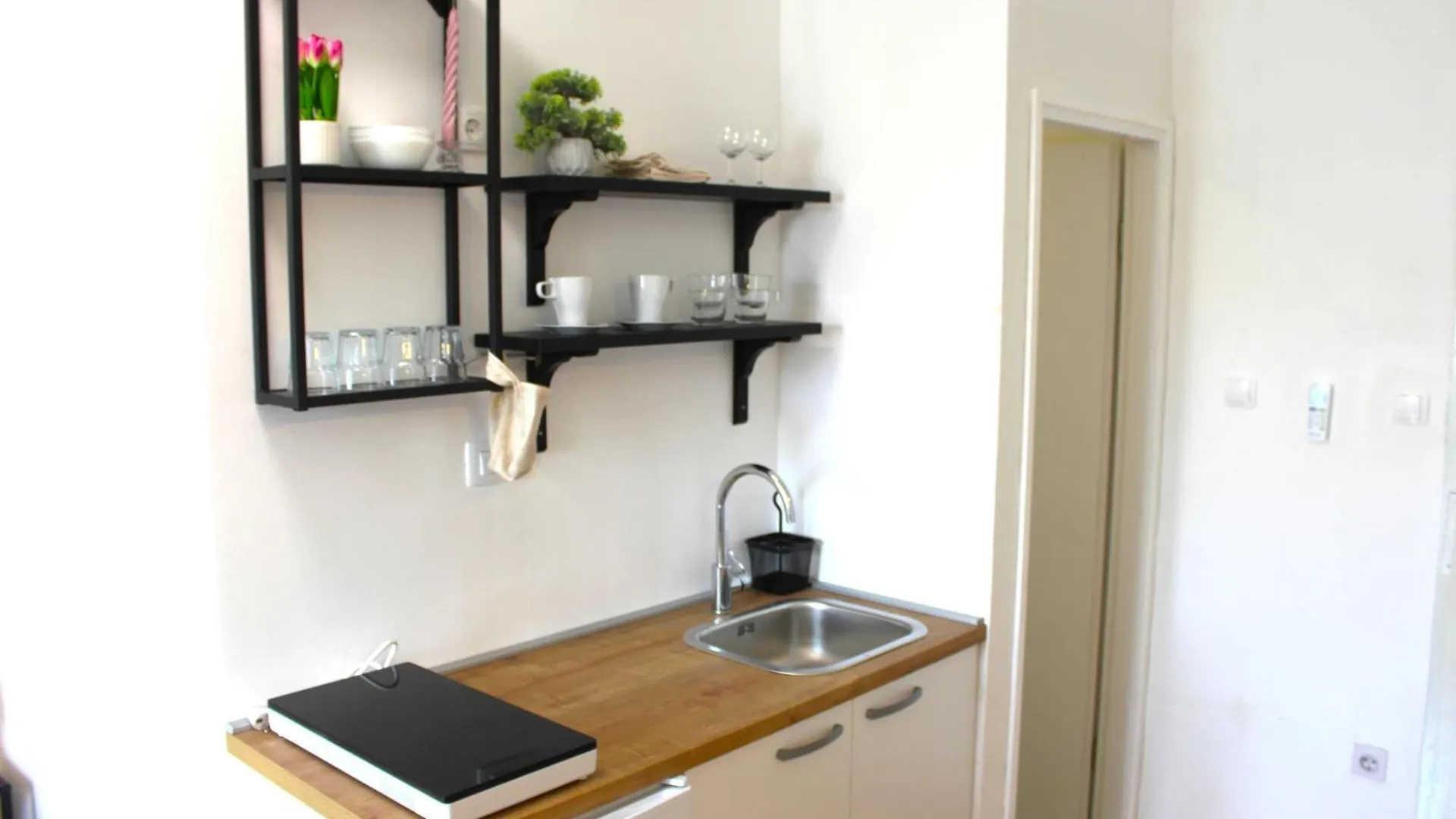 Family Apartments Jimmy - City Center 파그 0*,